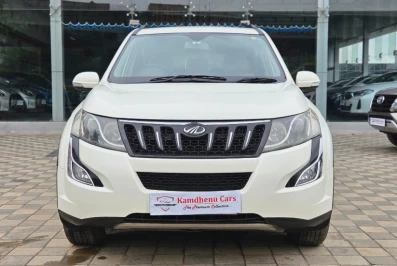 Mahindra XUV500 W8 FWD AUTO